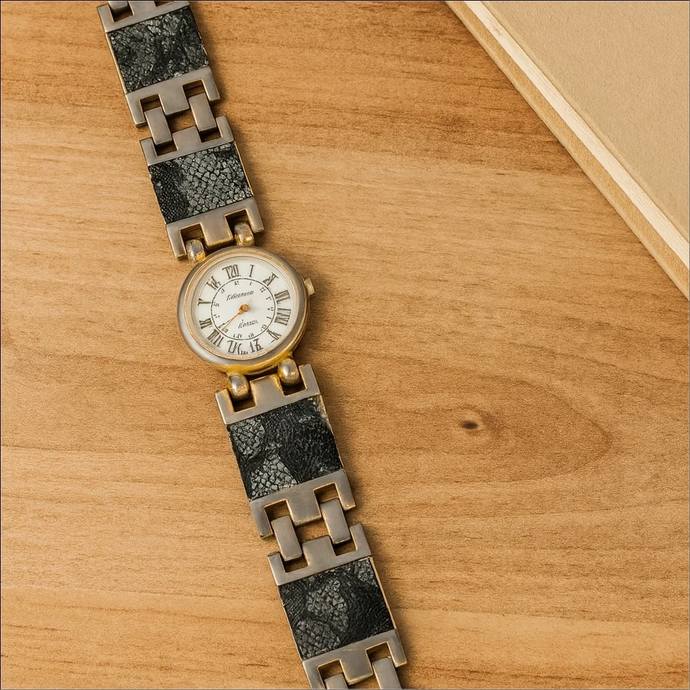 Vintage St. Bernard Silver-Tone Roman Dial Bracelet Watch
